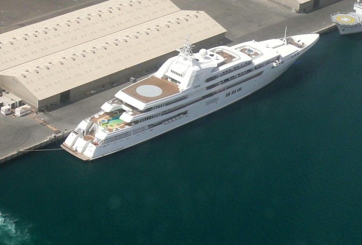 Mega Yacht Dubai